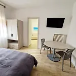 Bed and breakfast Merina