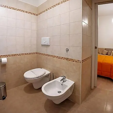 Merina Bed and Breakfast Βιέστε